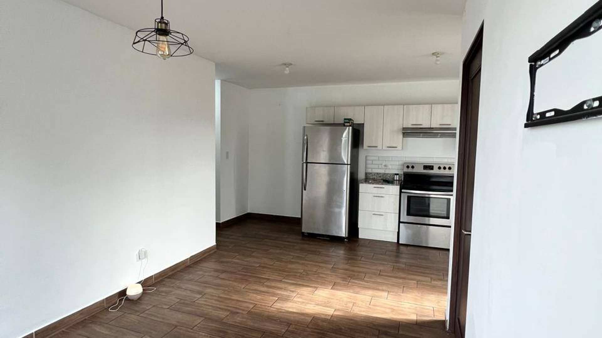 Apartamento en venta-renta en edificio Balmes 47 zona 11 - Miniatura 5
