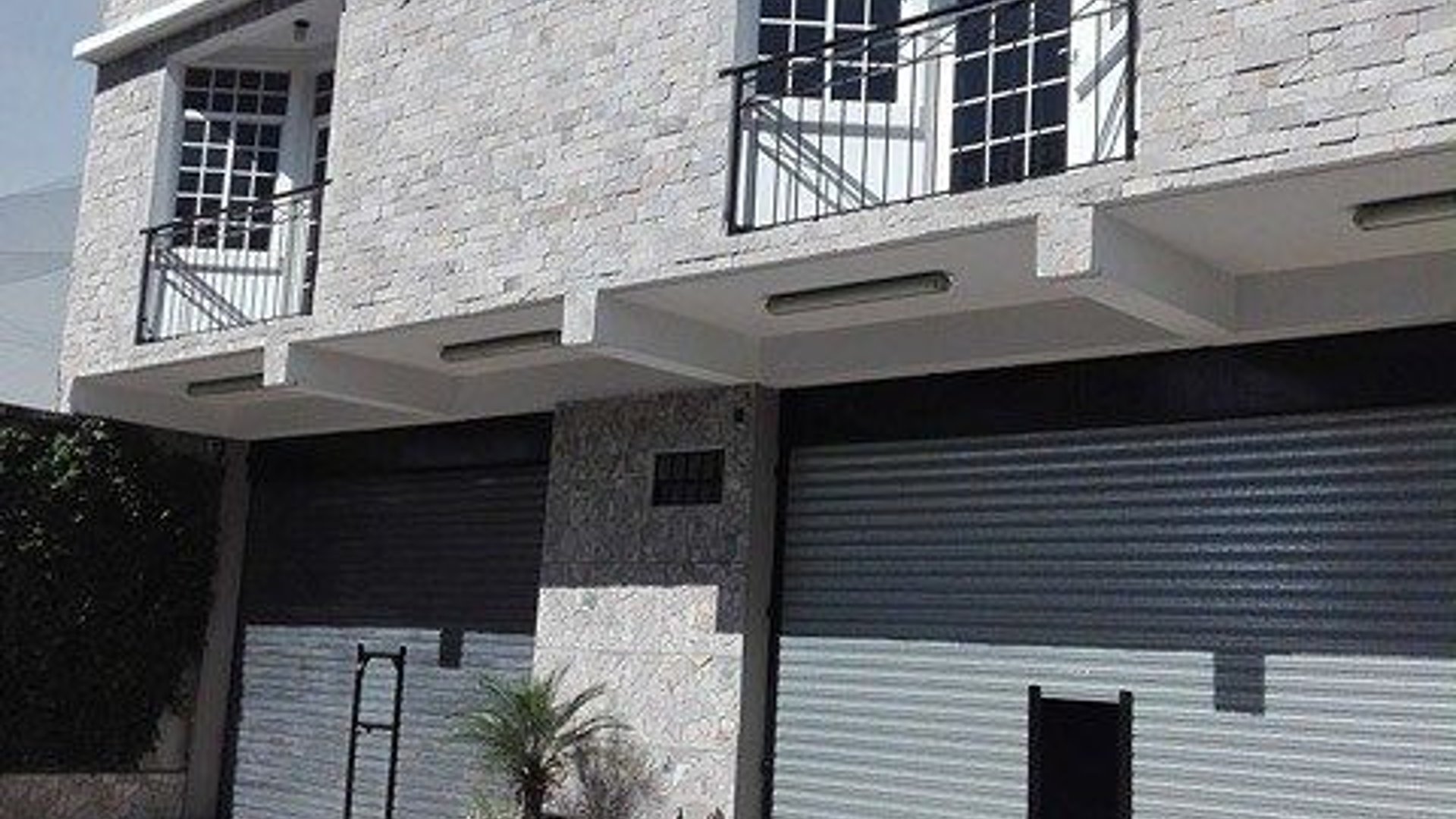 Edificio Stoneglass | Oficinas y Bodegas en Zona 7, Guatemala - Miniatura 8