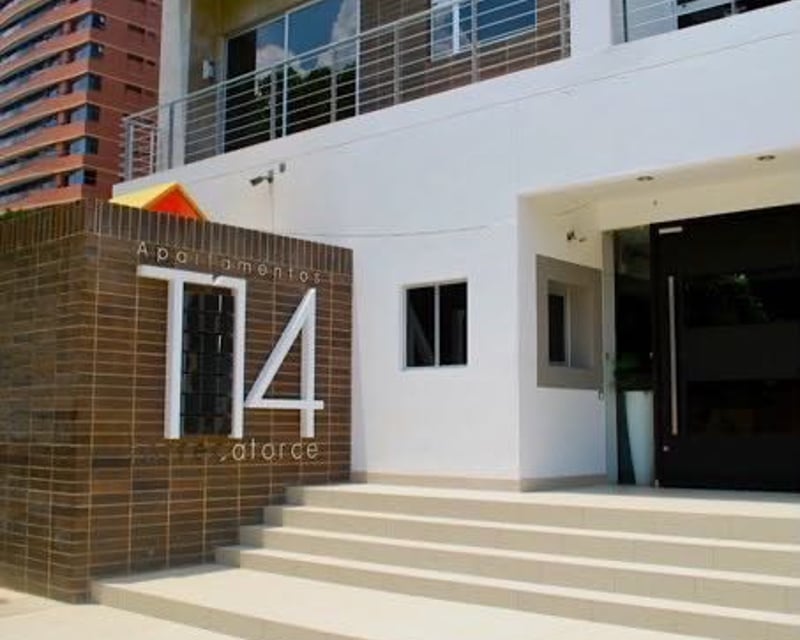 Alquiler apartamento 2 Dormitorios | Torre 14 Zona 14 (B)