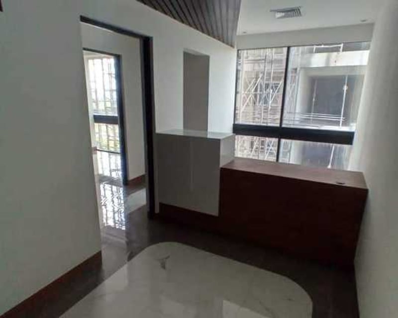 Alquiler de Clinica para estrenar Edificio Renovati zona 10