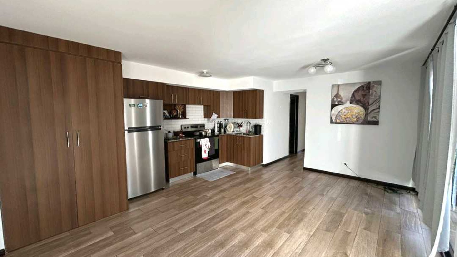 APARTAMENTO EN ALQUILER???? Edificio Nagano, Zona 16 - Miniatura 3