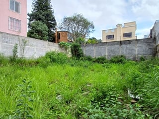 Terreno en Renta San Cristóbal, construcción iniciada - Image 1
