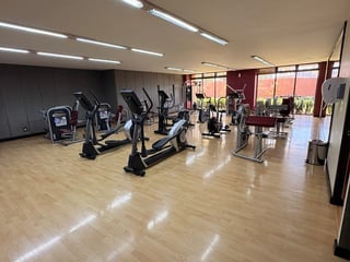Alquiler de Hermoso apartamento en exclusivo Edificio zona 14 - 5