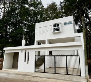 Casa grande en renta en Arrazola Panorama Carretera a El Salvador km 16