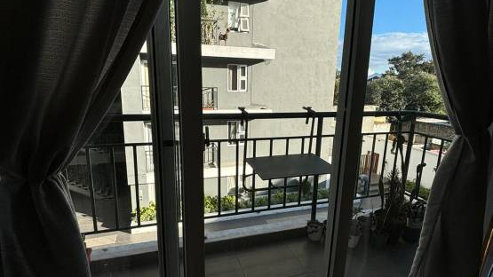 Apartamento en Venta, Zona 11 (V10013) - Miniatura 3