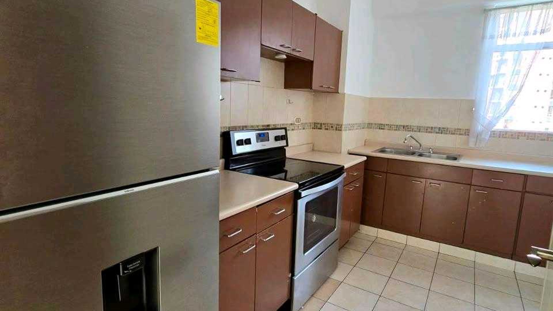 APARTAMENTO EN ALQUILER ???? Edificio Convista, Zona 15, San Lázaro - Miniatura 4