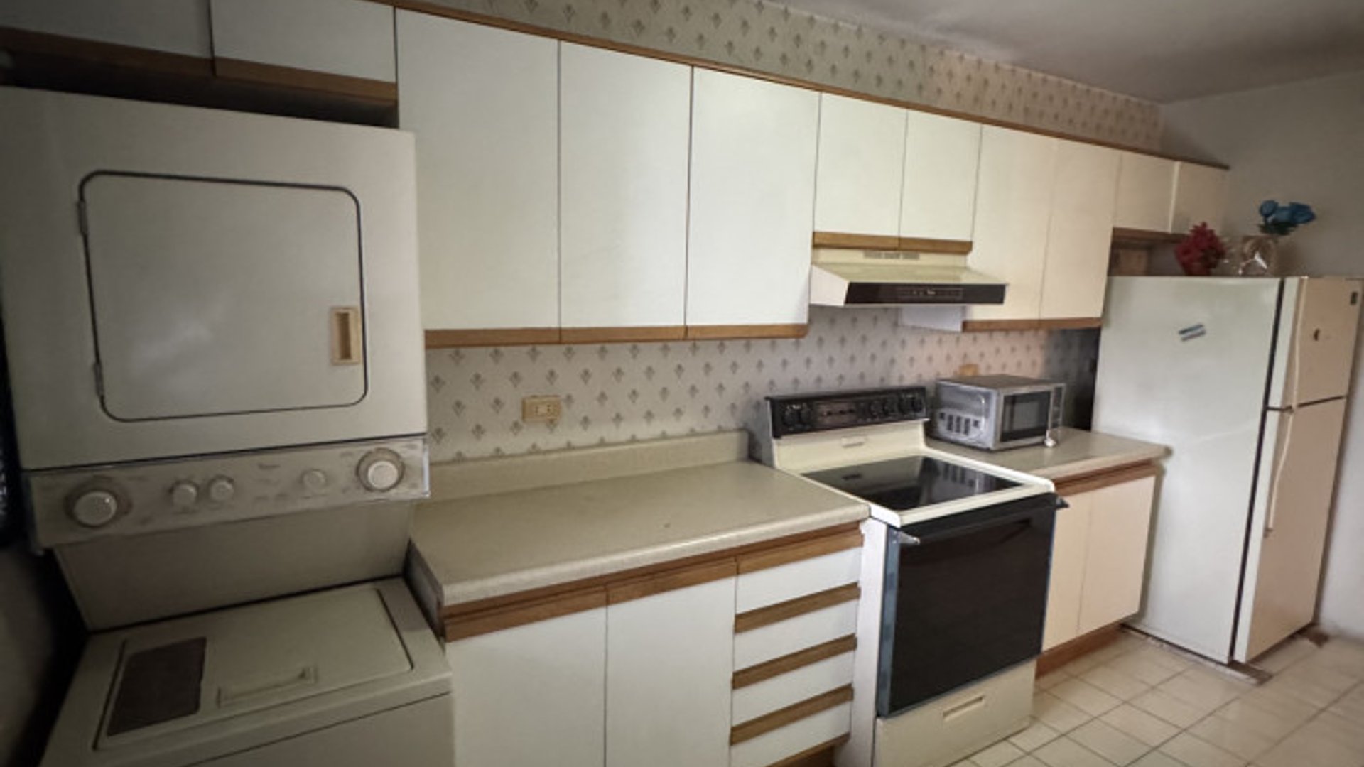 Apartamento en Renta zona 14 Avenida Las Americas - Miniatura 15