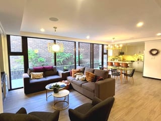 📍 APARTAMENTO EN VENTA – EDIFICIO NIKO10 | ZONA 10 - 2