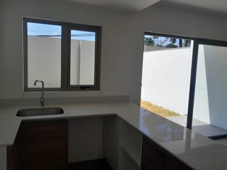VENTA APARTAMENTOS CON JARDÍN - PLAZA SEGHERIA, ZONA 14 - 5