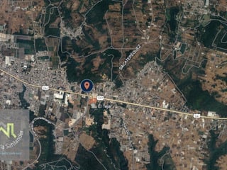 CHIMALTENANGO / Locales en renta en plaza comercial - 2