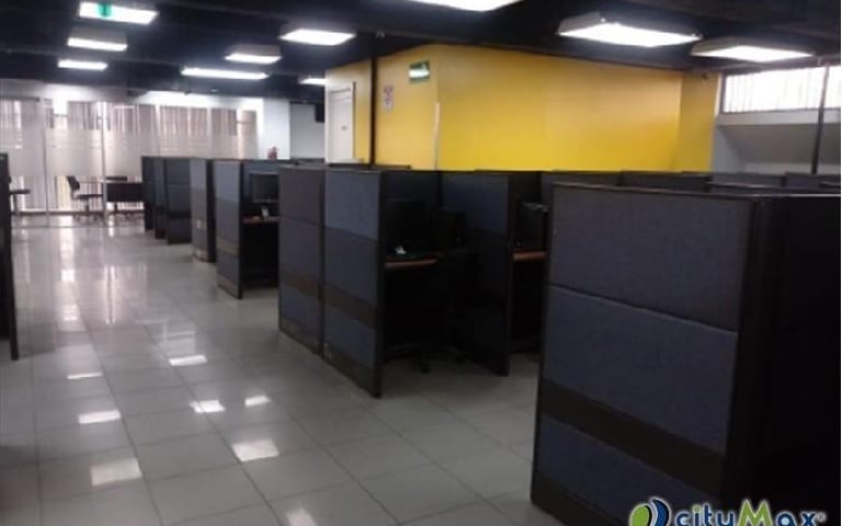 En Venta oficina construcción en zona 9 Reforma