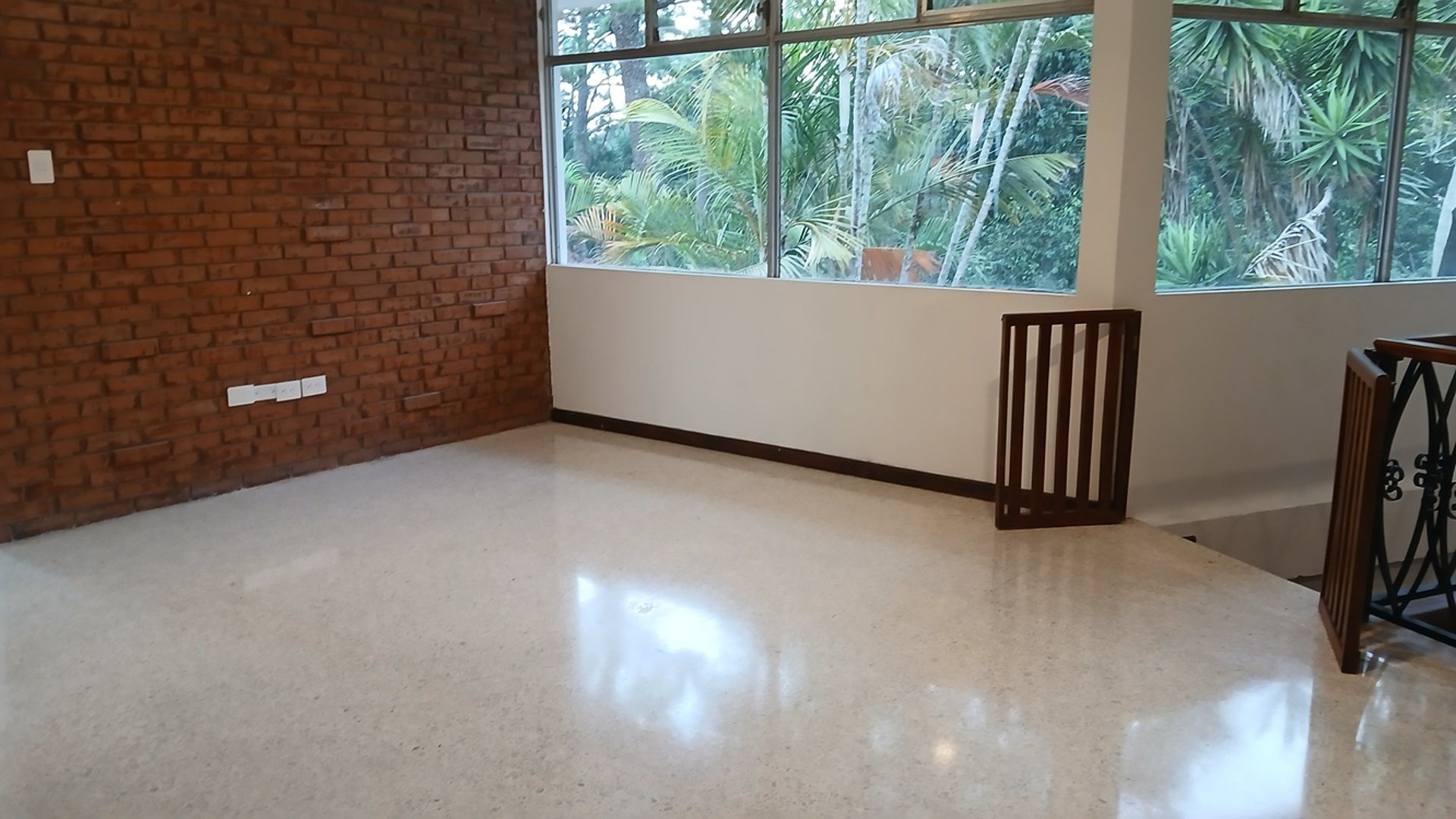 VENDO ZONA 3 CASA GRANDE EN COLONIA BRAN - Miniatura 16