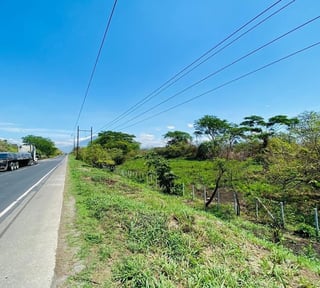 PUERTO QUETZAL/ Terreno en venta