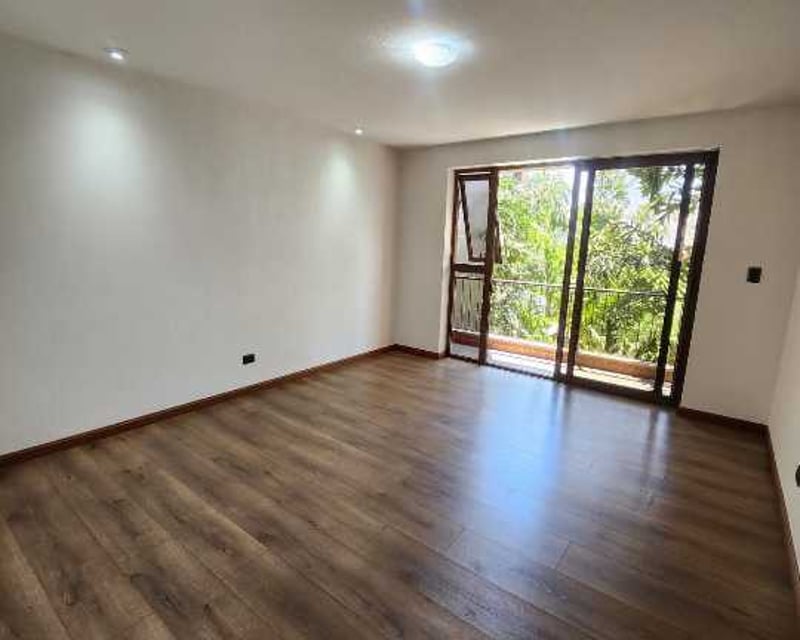Alquilo Apartamento en zona 16, la Montaña