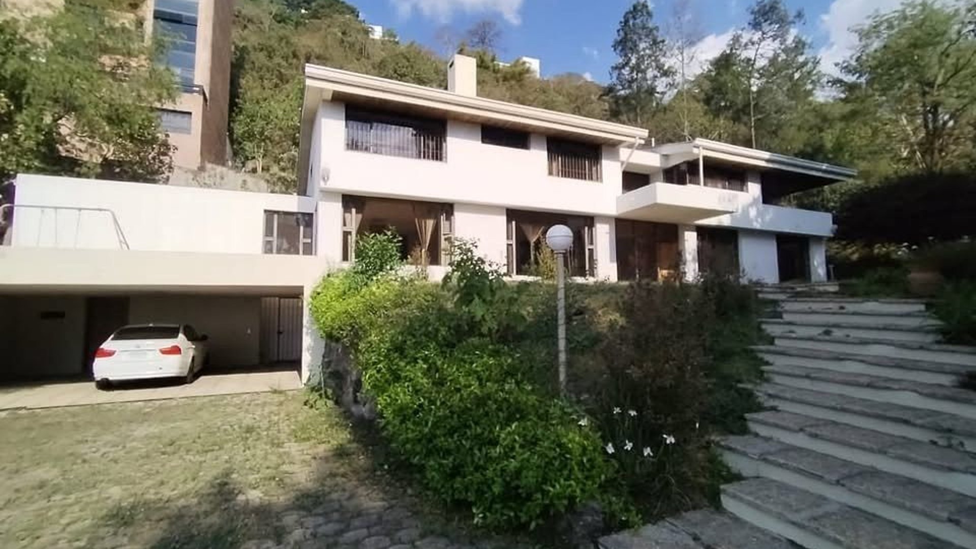 Casa en  VENTA en Montebello II Carretera a El Salvador