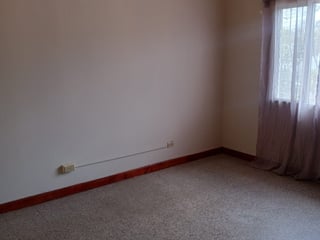 Alquiler de Casa para Vivienda u Oficina en Zona 14 La Villa - 5