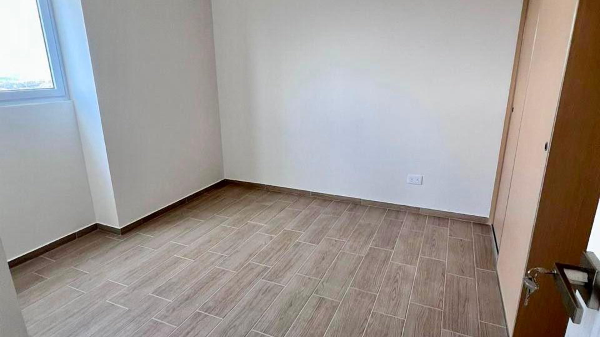 ???? APARTAMENTO EN RENTA – 3 HAB + LÍNEA BLANCA | ANDARES | ZONA 12 - Miniatura 5