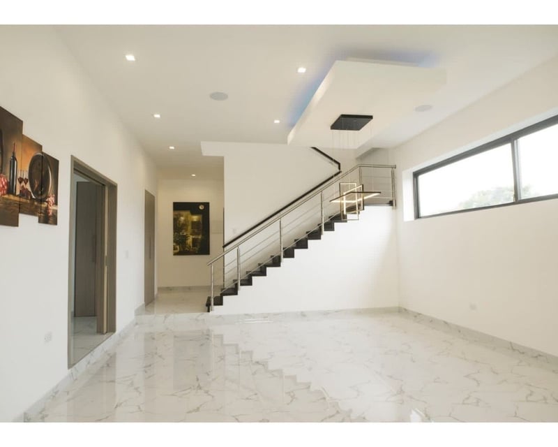 LA FONTANA / CASA EN VENTA , CES