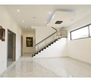 LA FONTANA / CASA EN VENTA , CES