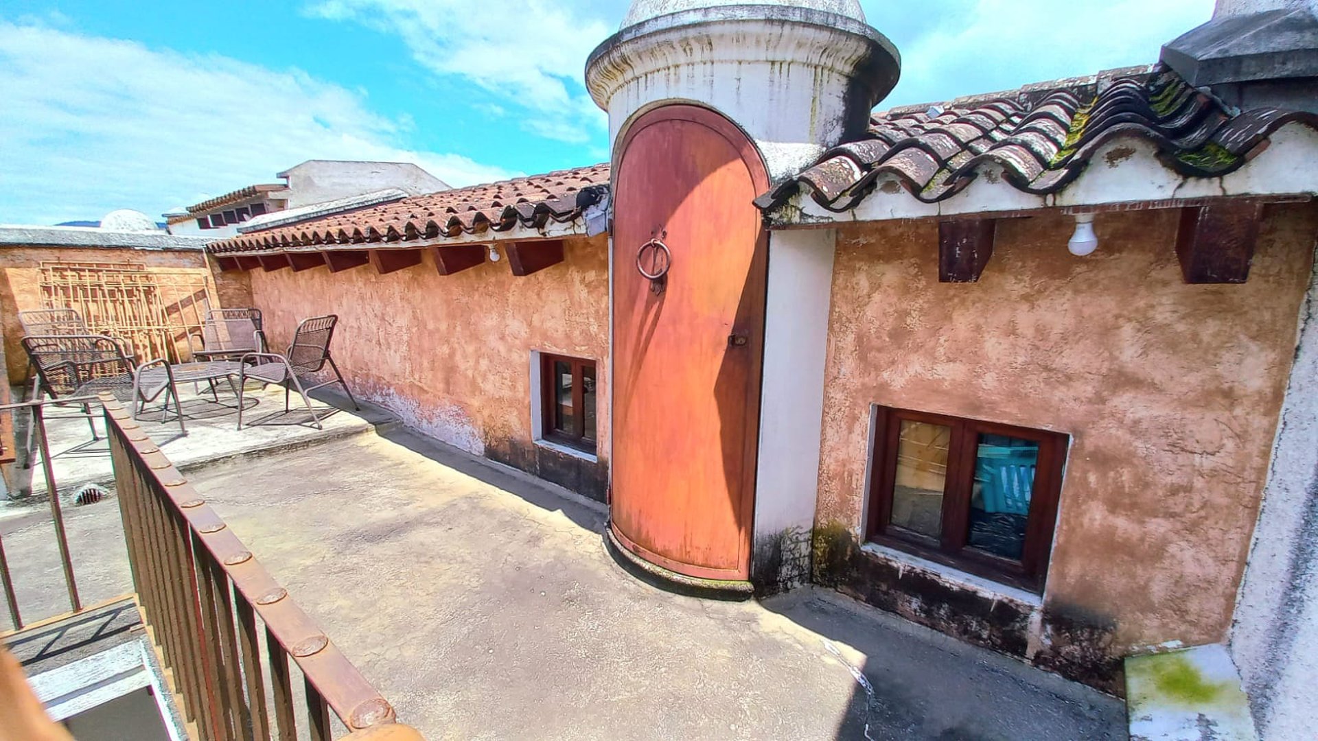 HERMOSA CASA EN RENTA DENTRO DE CONDOMINIO EN JOCOTENANGO.  - Miniatura 13