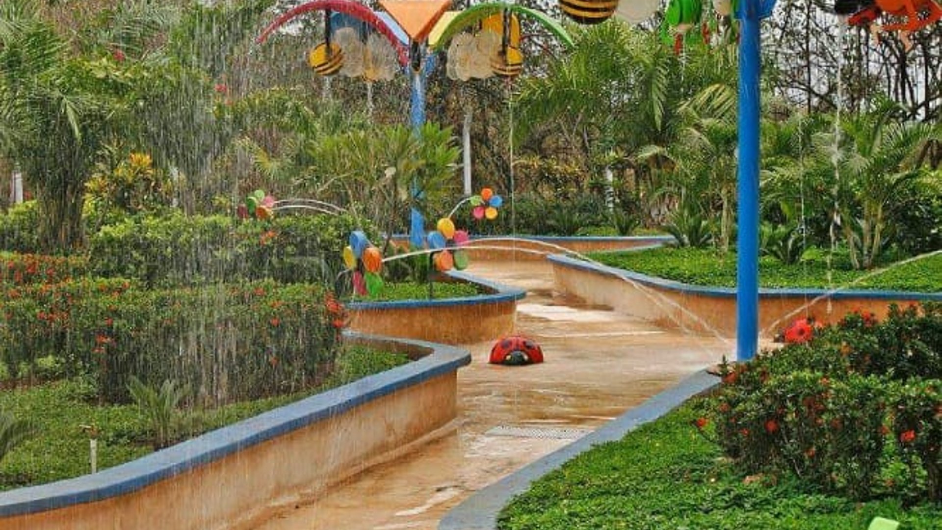 Terreno en venta en Cataratas de Uxmel Carr. a Puerto Quetzal - Miniatura 5