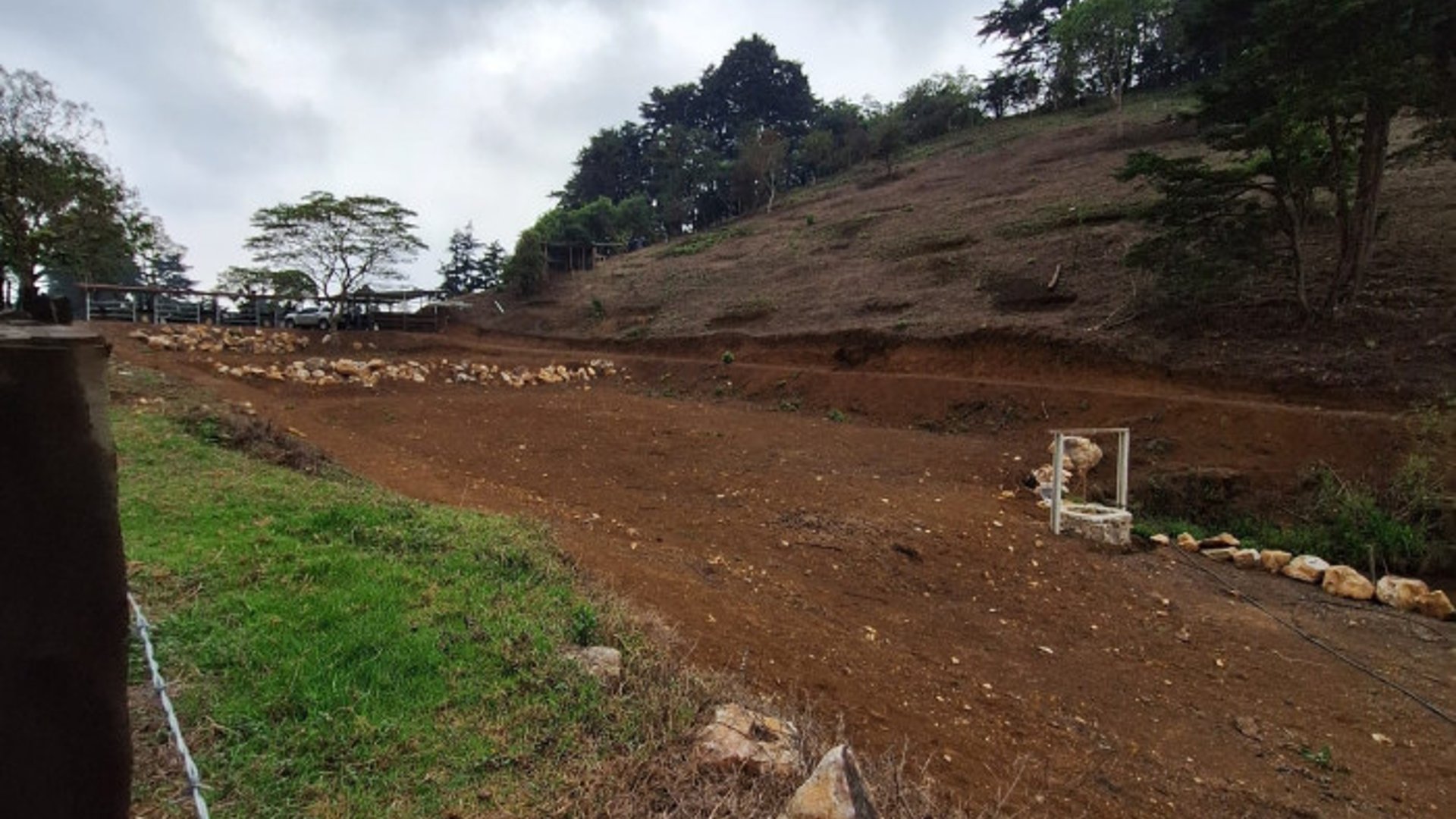 Terreno comercial en renta Santa Catarina Pinula - Miniatura 4