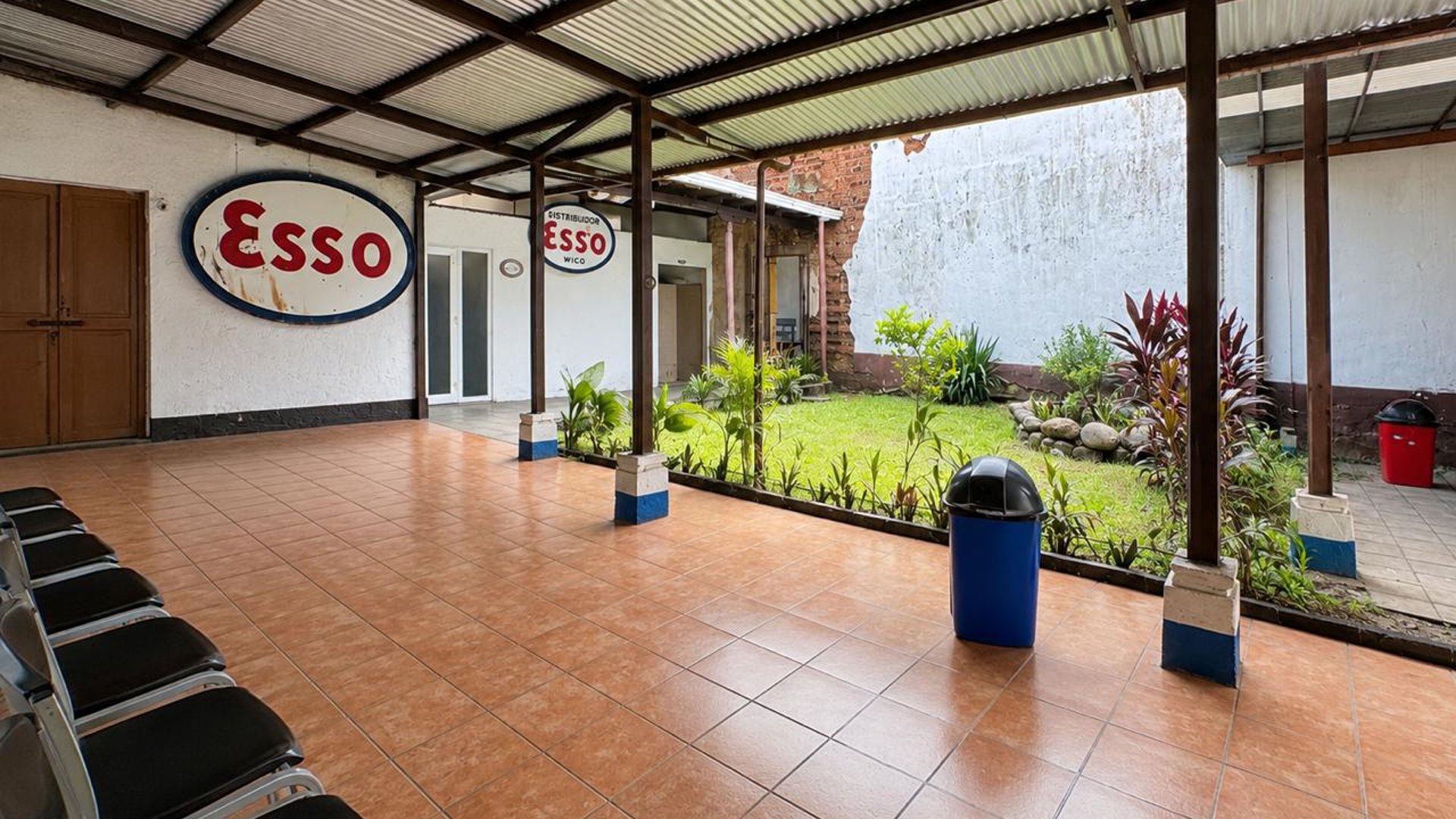 RENTO LOCAL COMERCIAL DE ESQUINA EN ZONA 1 DE ESCUINTLA - Miniatura 8