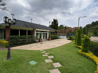 Venta hermosa casa en Km 20 Carr. a Fraijanes, Colinas de Castel (C) - Image 31