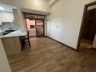 Apartamento En Renta en Salvattore Zona 10 Guatemala - 4