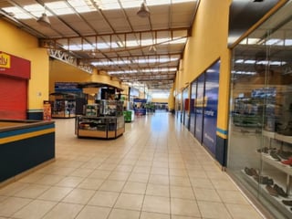 Local Comercial en Venta Plaza San Rafael Zona 18 - 3