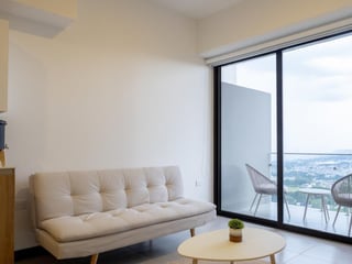 Apartamento Amueblado en Venta Zona 13 - 2