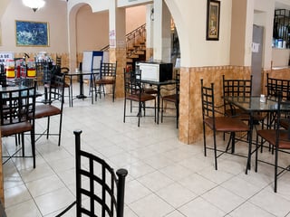 VENTA DE PROPIEDAD + NEGOCIO EN FUNCIONAMIENTO (CAFÉ / RESTAURANTE) | ZONA 1 DE GUATEMALA (SECTOR GERONA, FRENTE AL MINISTERIO PÚBLICO) - 2