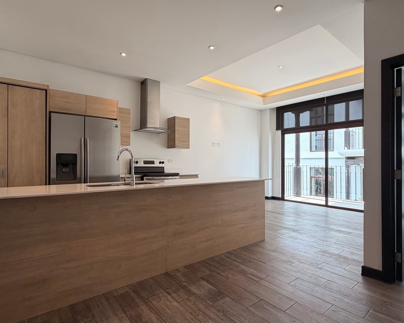 Apartamento en Alquiler Edificio Lirios de Cayalá I, zona 16 N3