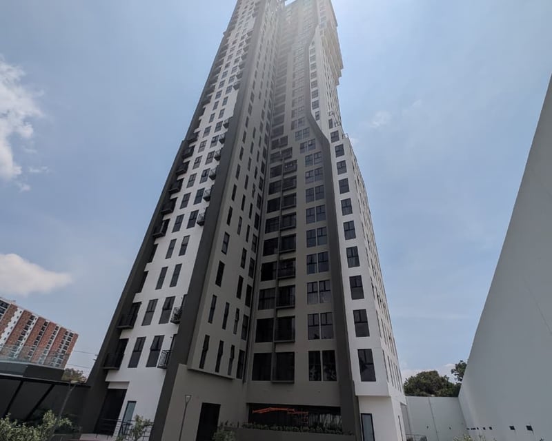 Apartamento en Venta en Zona 11 Edificio Altaire