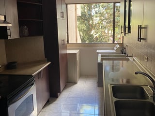 Vendo Lindo Apartamento en zona 10 Edificio Santa Clara II - 5
