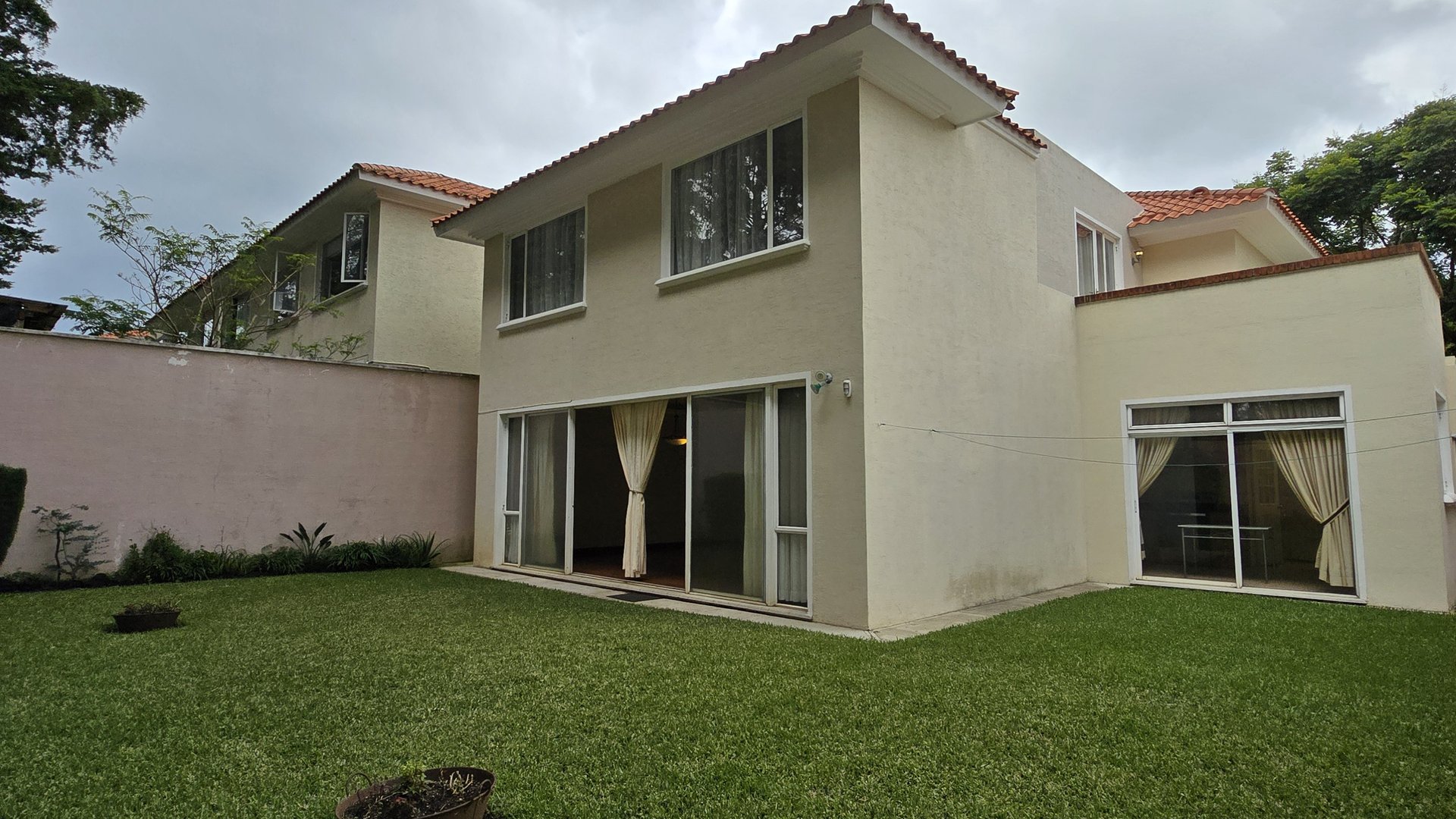 Casa en Venta en Portal del Bosque Fraijanes