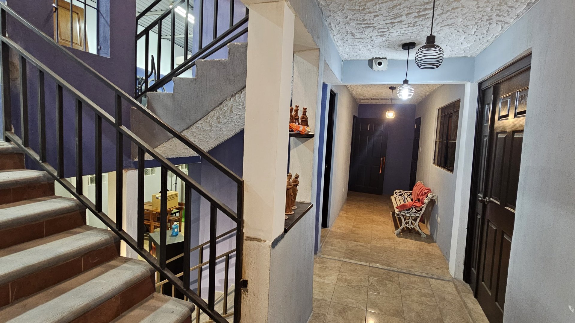 Exclusiva Casa En Venta En Residenciales El Bosque Zona 12 - Miniatura 9
