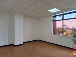 Oficina en Renta, Zona 10 (R9666) - 2