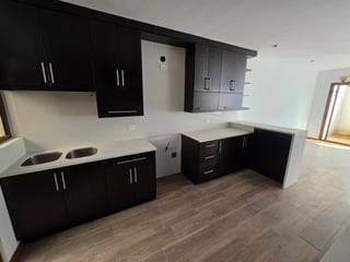 Casa con jardin en venta de 3 habitaciones en San Cristobal  Ref-5197 - 2