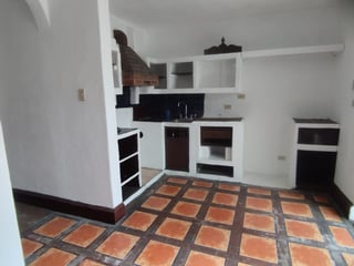 📍 CASA EN VENTA + APARTAMENTO INDEPENDIENTE | RESID. ATLÁNTIDA | Z18 - 2