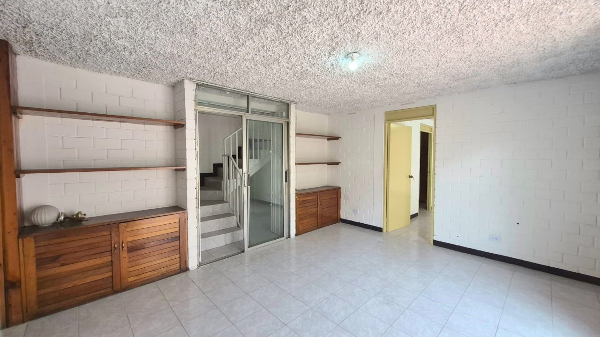 VENTA Casa Zona 18 Colonia Atlántida  - Miniatura 8