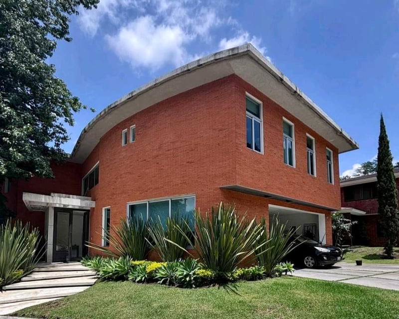 CASA MODERNA EN VENTA📍Condominio Las Luces, Km 13.5,  CAES