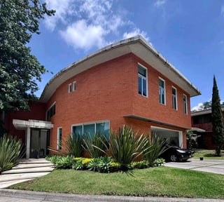 CASA MODERNA EN VENTA📍Condominio Las Luces, Km 13.5,  CAES