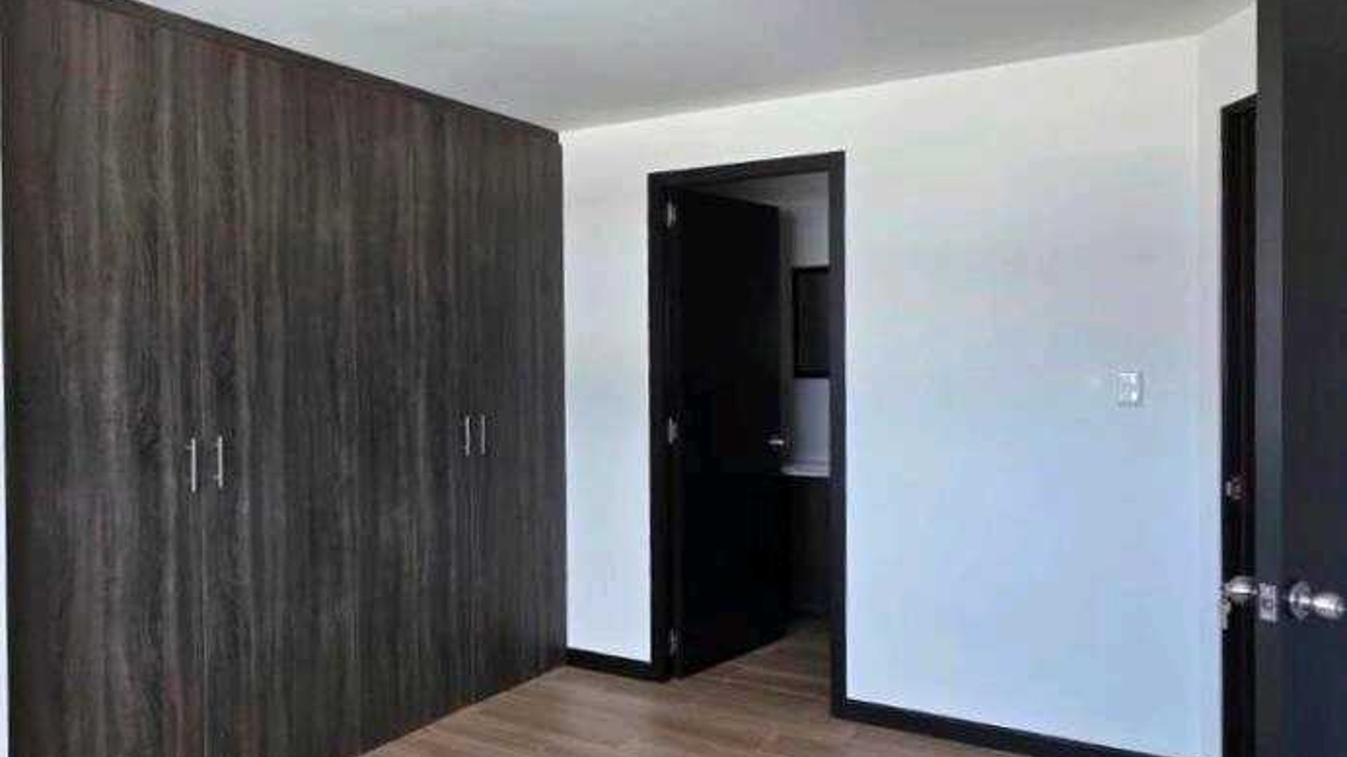 APARTAMENTO EN VENTA???? Edificio Petápolis, Zona 12 - Miniatura 8