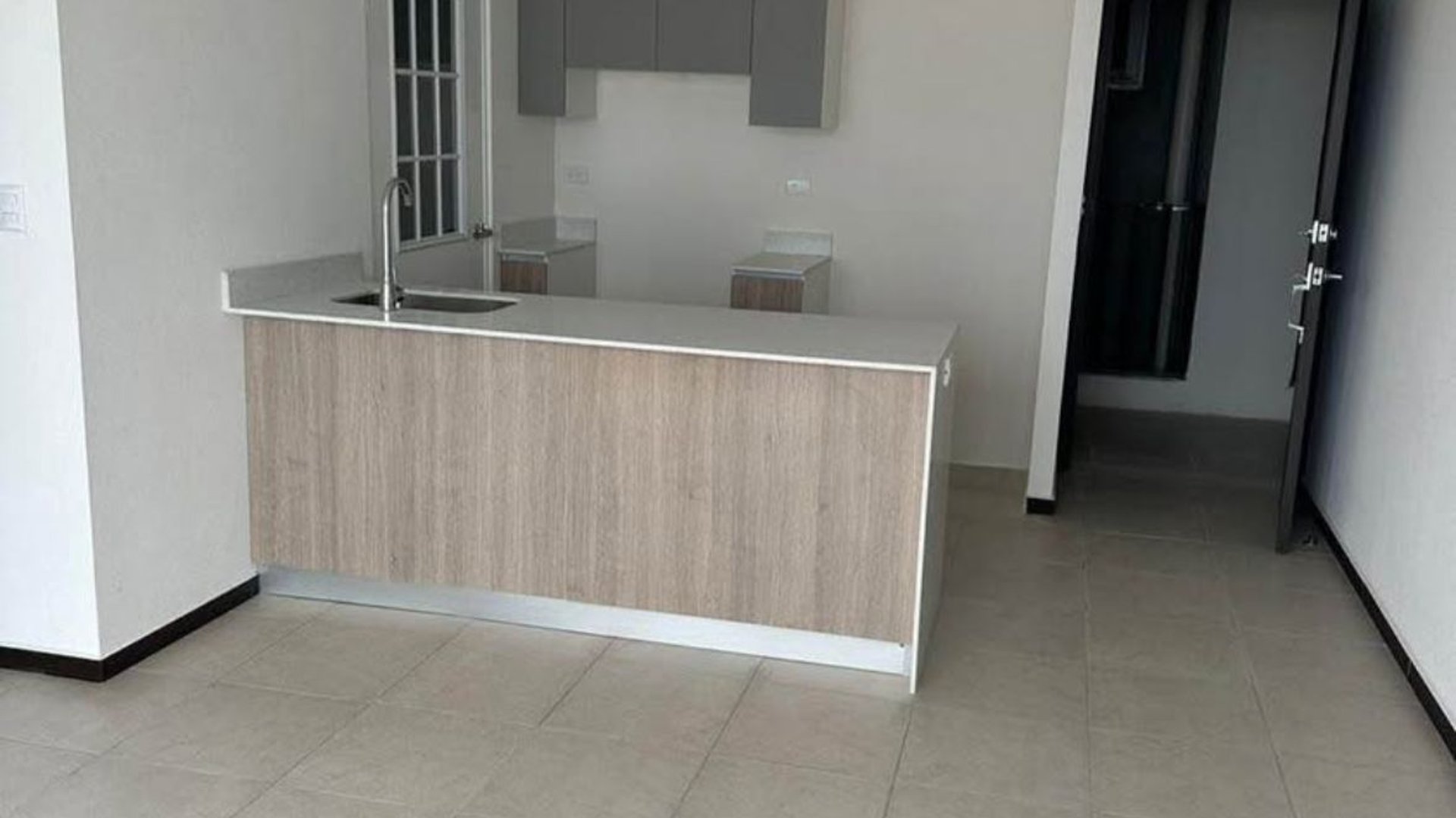 apartamento parque san jorge zona 11 - Miniatura 4