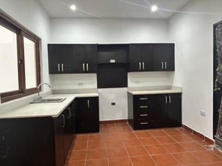 En venta casa nueva en Hacienda Malaga cerca Antigua Gt - 4