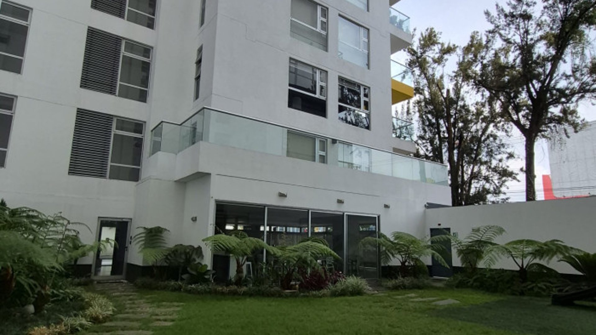 Apartamento en venta en zona 10 - Miniatura 17