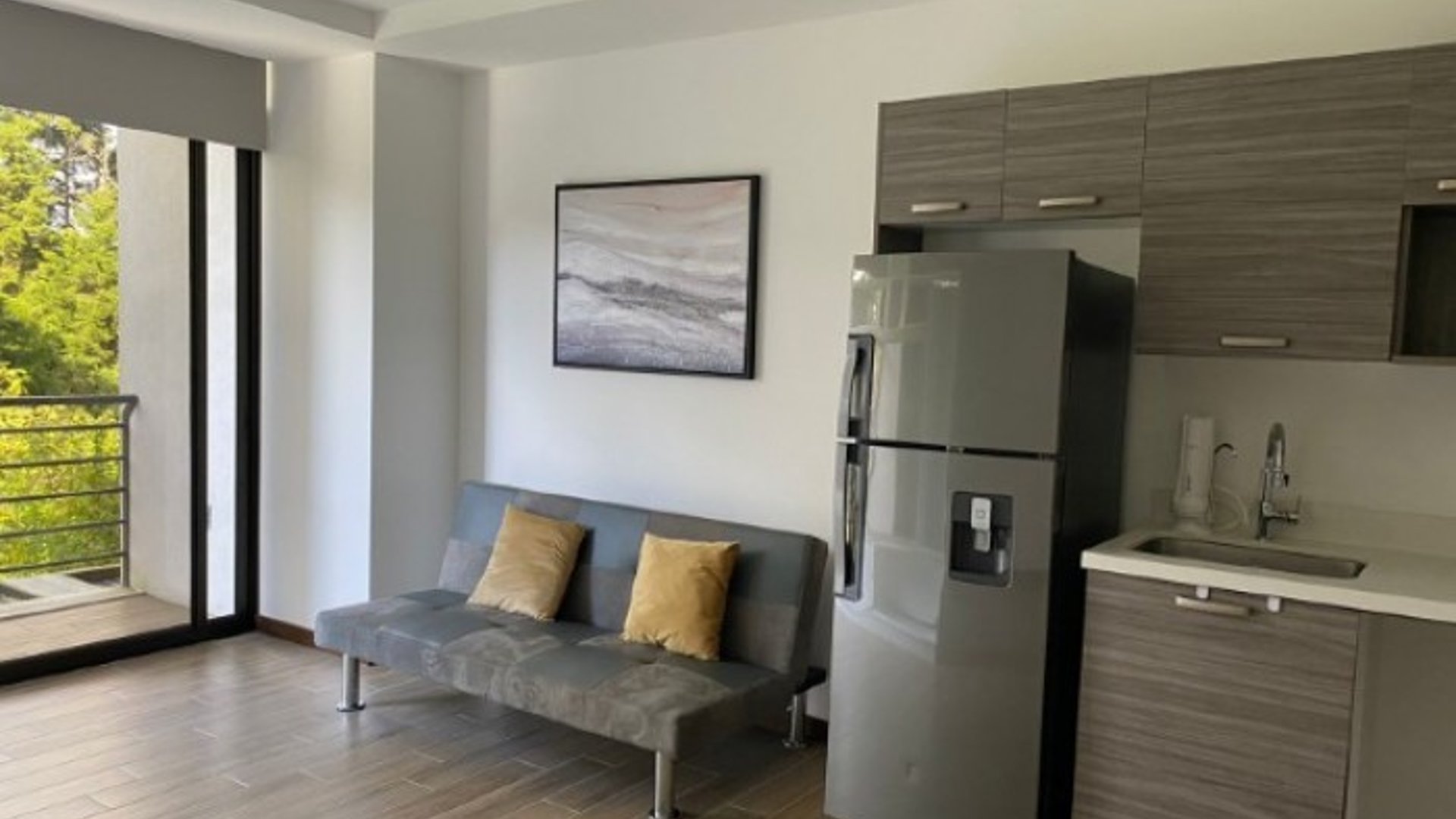 Apartamento en Renta KM 14.1 Carretera a El Salvador