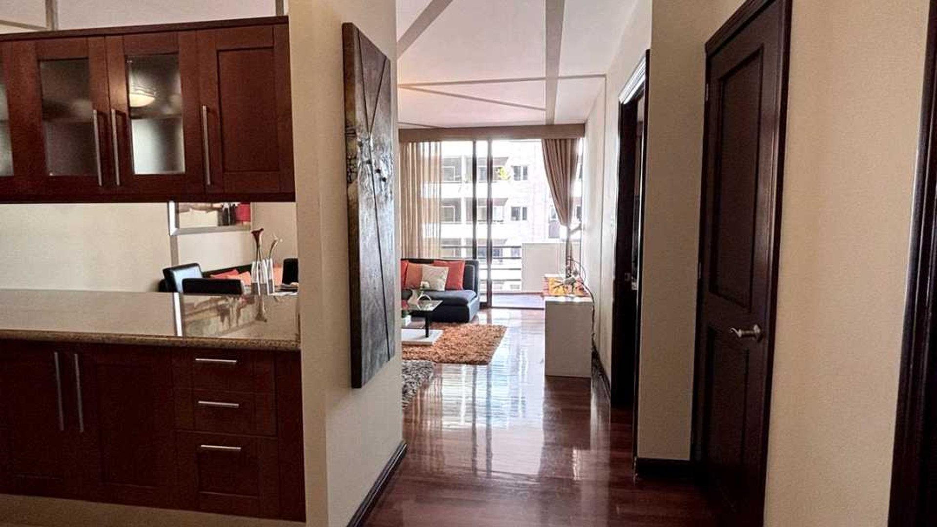 APARTAMENTO EN ALQUILER o VENTA????Casa Rialto zona 14 - Miniatura 8