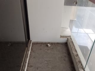 Vendo oficina en Zona 9 de 35 mt2  - 4